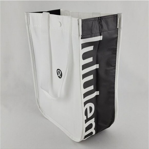 Lululemon 4 Carryall Totes 1 Red Large & 3 Small Red Black White - Picture 2 of 16